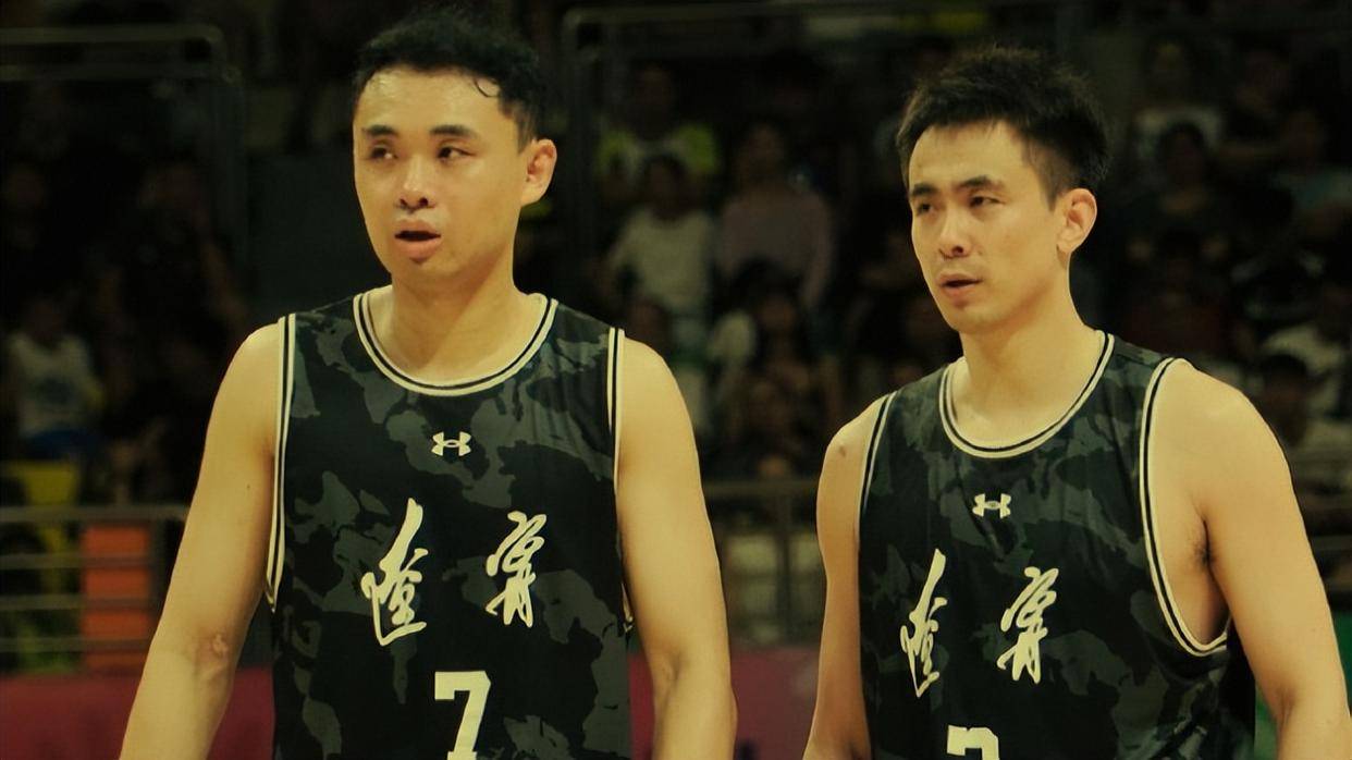 关于山东男篮迎英超关键赛；今晨手感冰凉；球迷炸锅；团队化学反应显著的信息